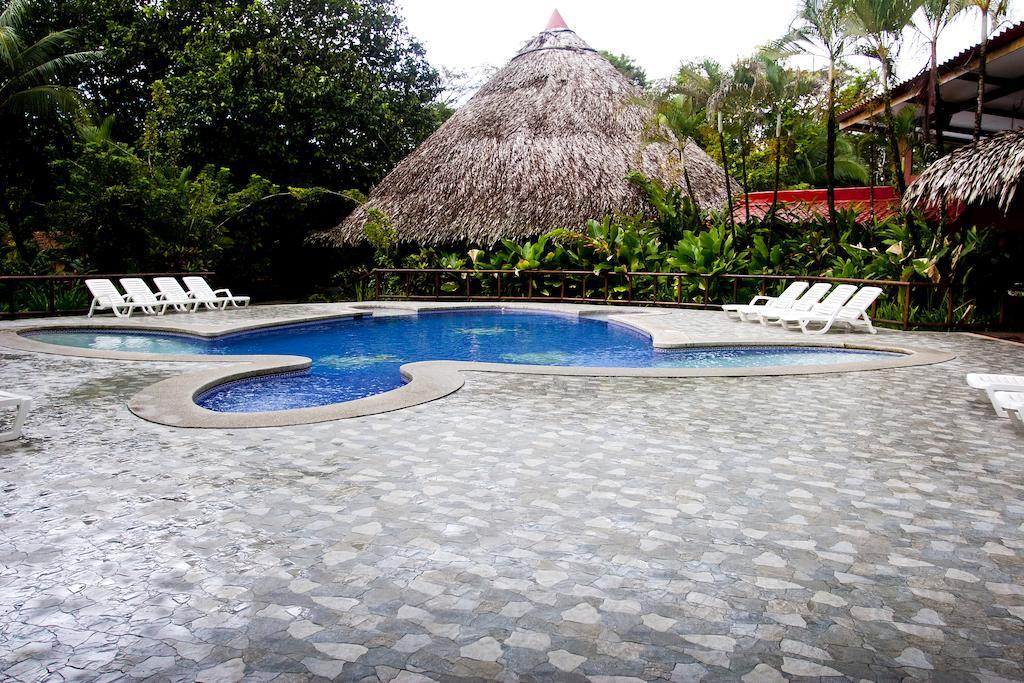Turtle Beach Lodge Тортугеро Екстер'єр фото